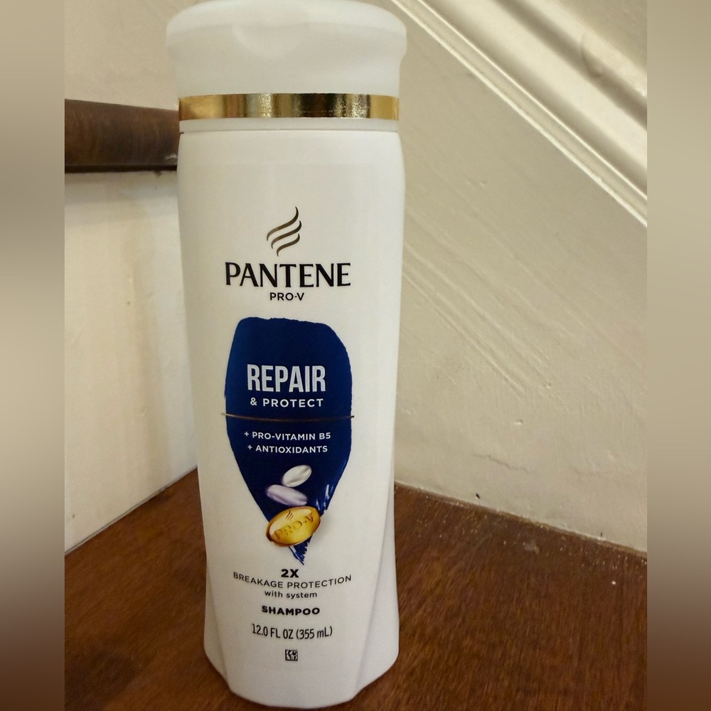 NWT Pantene Pro-V Repair & Protect Shampoo
